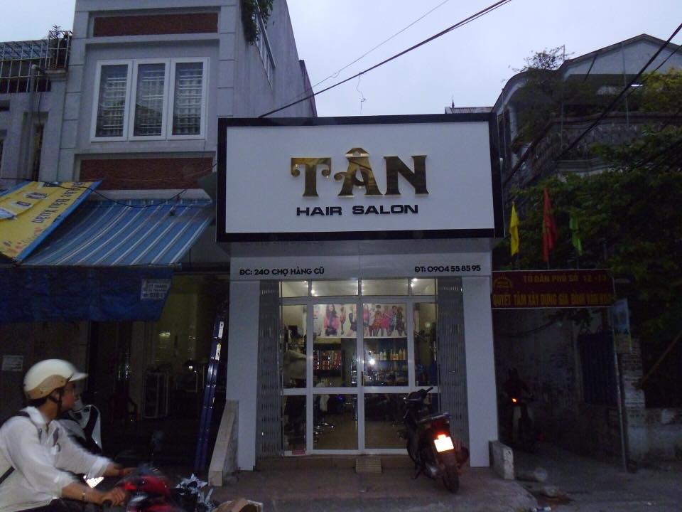 Làm biển quảng cáo salon tóc Tân - Chợ Hàng - Hải Phòng